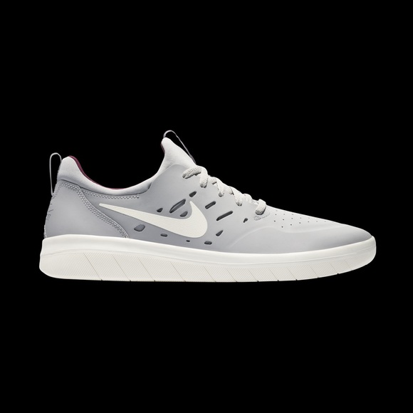Nike SB Nyjah Free Atmosphere Grey True Berry - Picture 7 of 8